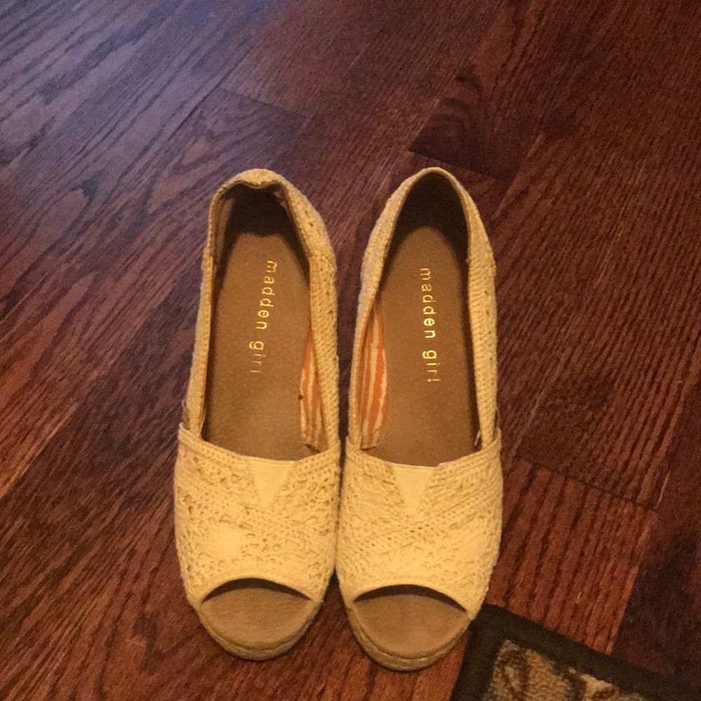girls wedges